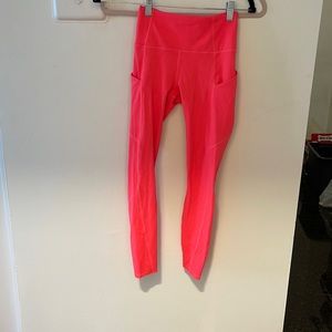 Very lightly worn pink Fabletics leggings